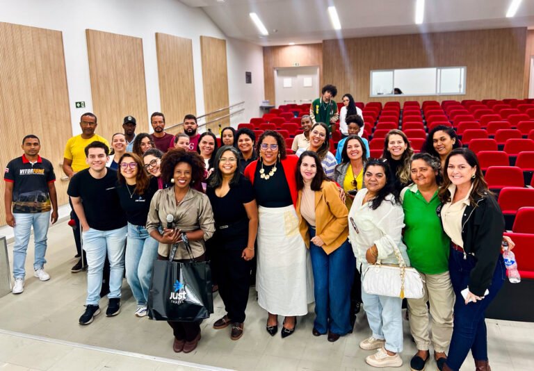 WhatsApp Image 2025-10-28 at 17.12 WhatsApp Image 2025-10-28 at 17.12