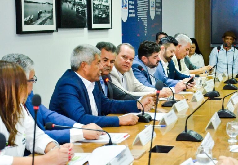 WhatsApp Image 2025-10-29 at 18.31 WhatsApp Image 2025-10-29 at 18.31