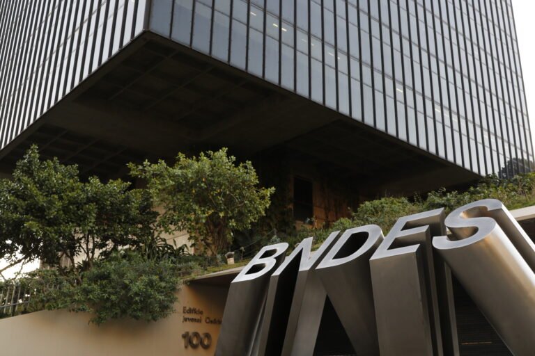 Edifício sede do BNDES, Banco Nacional de Desenvolvimento Econômico e Social, no Centro do Rio