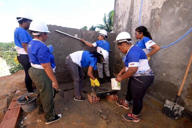 1b4fe76a-0f3b-4727-94b3-66ba3c2d2495