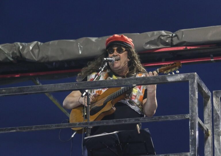 49af3c5c-5fcc-4b43-bafb-756b25bec3bc