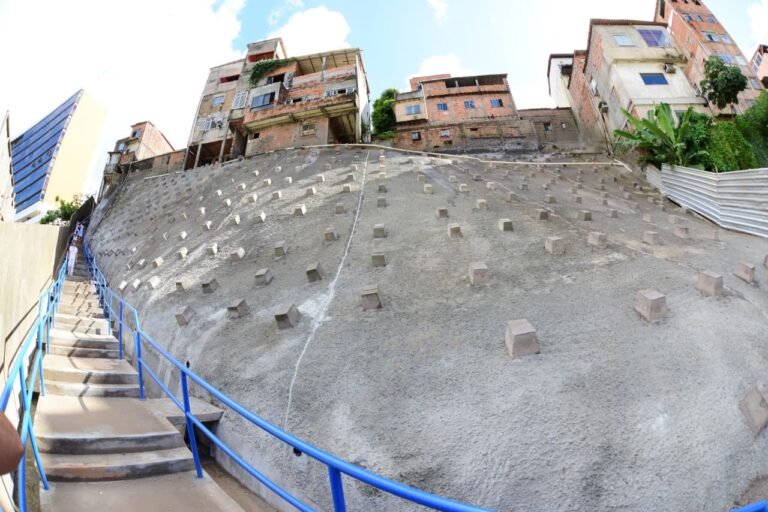 5d9a2e74-315b-4bcc-8010-3fad8cac8927