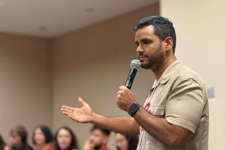 efc16134-b4d8-4a15-9bd9-78f0350b63d9