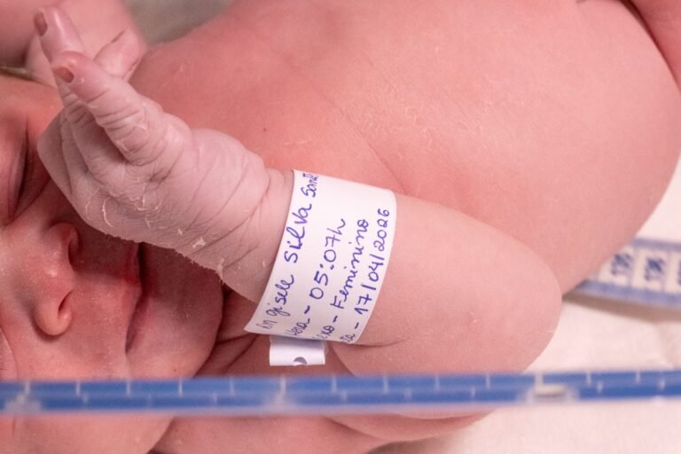 f6c80461-84c0-49ba-a481-a40169c0f0d0