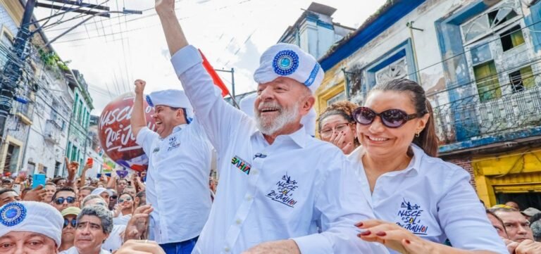 183411,presidente-lula-deve-vir-a-salvador-no-2-de-julho-3